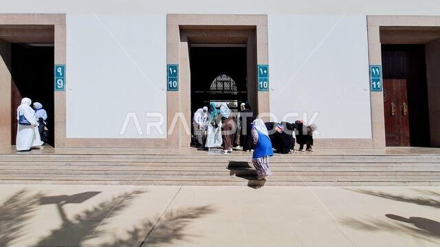 المدينة المنورة، المملكة العربية السعودية - 7 مارس 2024: مسجد بير علي، مكان يؤدي فيه المسلمون الميقات