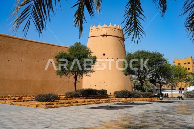 قلعة المصمك التاريخية في قلب الرياض، المملكة العربية السعودية قلعة المصمك التاريخية في قلب الرياض، المملكة العربية السعودية