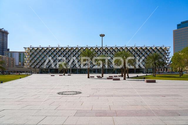الواجهة المعمارية الحديثة لمكتبة الملك فهد الوطنية في الرياض، المملكة العربية السعودية الواجهة المعمارية الحديثة لمكتبة الملك فهد الوطنية في الرياض، المملكة العربية السعودية
