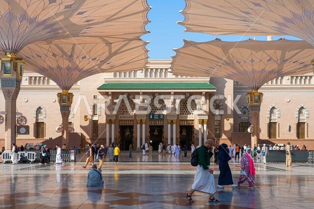 باب قباء في المسجد النبوي في المدينة المنورة، المملكة العربية السعودية