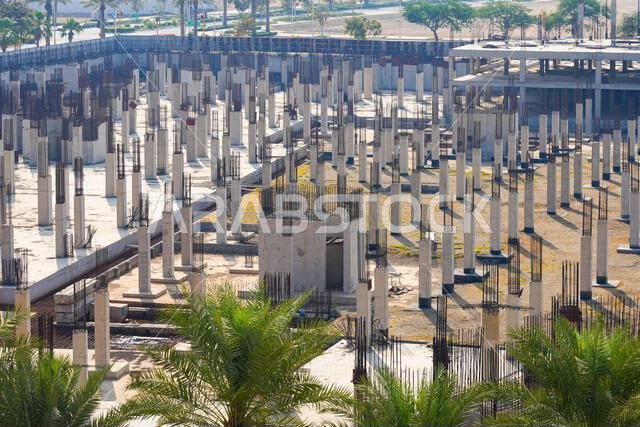 أساسات مشروع بناء حديث في مدينة الملك عبد الله الاقتصادية، المملكة العربية السعودية