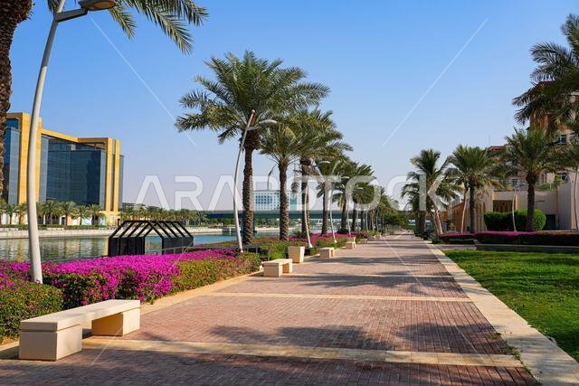 ممشى مارينا على طول قناة البحر الأحمر في مدينة الملك عبد الله الاقتصادية (KAEC) في المملكة العربية السعودية ممشى مارينا على طول قناة البحر الأحمر في مدينة الملك عبد الله الاقتصادية (KAEC) في المملكة العربية السعودية
