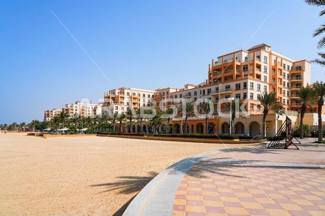 شقق سكنية فاخرة على شاطئ البحر في مدينة الملك عبد الله الاقتصادية (KAEC)، المملكة العربية السعودية