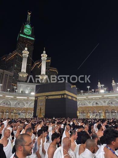 Pilgrims performing tawaf around the Kaaba at Masjid al-Haram in Mecca during nighttime worship