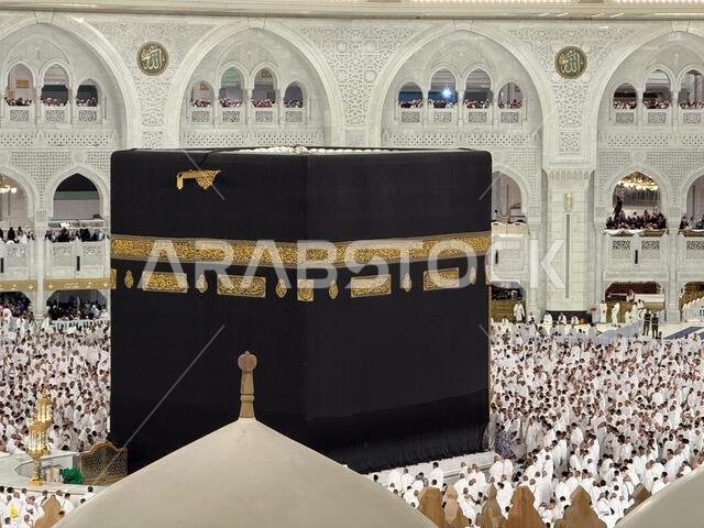 Pilgrims performing tawaf around the Kaaba in Masjid al-Haram, Mecca during pilgrimage