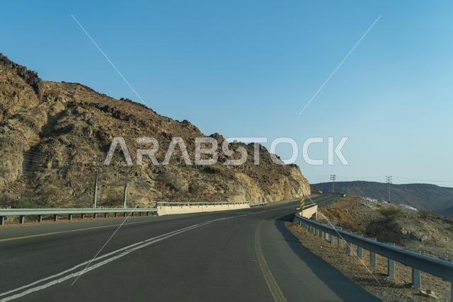 jeddah riyadh highway road, mountain road.