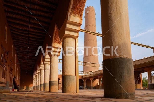 The historic Old Mosque and its traditional mud brick minaret in Shaqra, Saudi Arabia