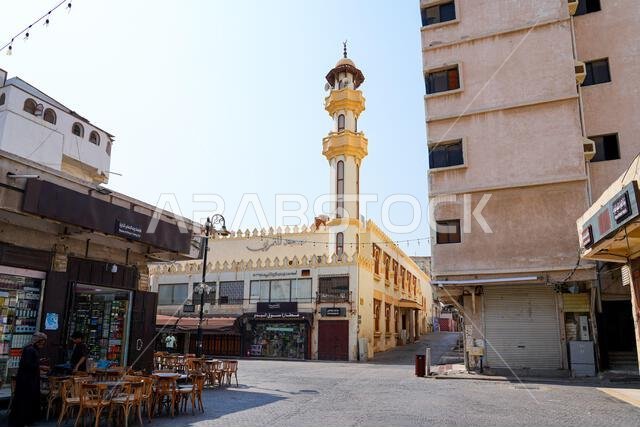مسجد المغاربة التاريخي ومئذنته في البلد، المدينة القديمة بجدة، المملكة العربية السعودية