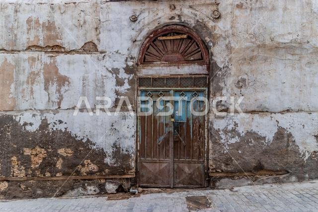 Door of a traditional house in Al Balad,  historic center of Jeddah, Saudi Arabia