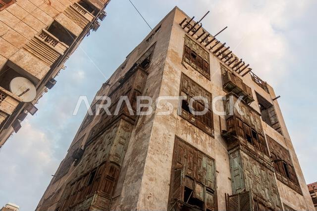 Traditional house in Al Balad, historic center of Jeddah, Saudi Arabia Traditional house in Al Balad, historic center of Jeddah, Saudi Arabia
