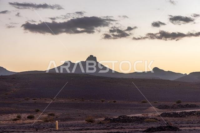 Desert landscape of northern Saudi Arabia Desert landscape of northern Saudi Arabia