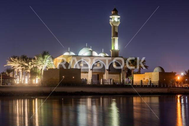 مسجد عبد القادر فقيه على كورنيش الكورنيش في جدة، المملكة العربية السعودية