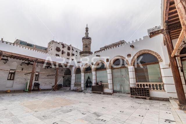 JEDDAH, SAUDI ARABIA - NOVEMBER 15, 2021: Al SHafi mosque in Al Balad, historic center of Jeddah, Saudi Arabia JEDDAH, SAUDI ARABIA - NOVEMBER 15, 2021: Al SHafi mosque in Al Balad, historic center of Jeddah, Saudi Arabia