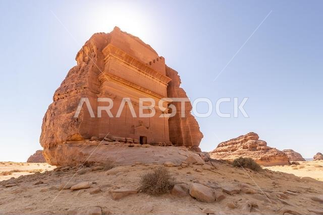 ضريح قصر الفريد (القلعة الوحيدة) في موقع الحِجر (مدائن صالح) بالقرب من العلا، المملكة العربية السعودية