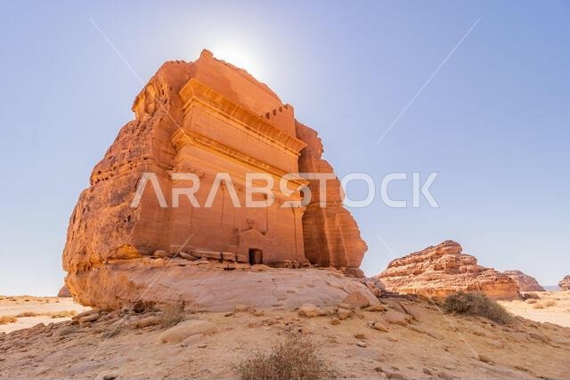 ضريح قصر الفريد (القلعة الوحيدة) في موقع الحِجر (مدائن صالح) بالقرب من العلا، المملكة العربية السعودية