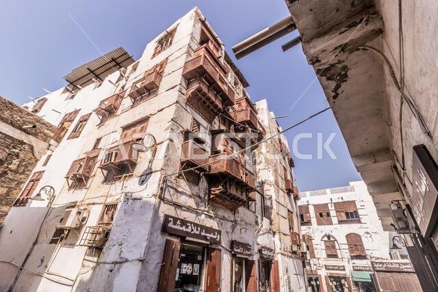 جدة، المملكة العربية السعودية - 15 نوفمبر 2021: بيوت تقليدية في البلد، المركز التاريخي لمدينة جدة، المملكة العربية السعودية جدة، المملكة العربية السعودية - 15 نوفمبر 2021: بيوت تقليدية في البلد، المركز التاريخي لمدينة جدة، المملكة العربية السعودية