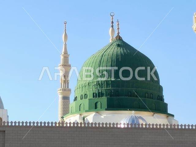 The Minaret and the Green dome of The Prophet's Mosque or Al Masjid Al Nabawi, a major site of pilgrimage that falls under the purview of the Custodia