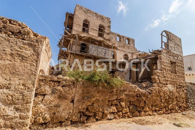 Ruin of an old house in Farasan town on Farasan island, Saudi Arabia Ruin of an old house in Farasan town on Farasan island, Saudi Arabia