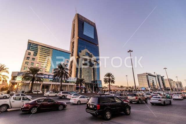 RIYADH, SAUDI ARABIA - NOVEMBER 30, 2021: Traffic on the King Fahd road in Riyadh, Saudi Arabia RIYADH, SAUDI ARABIA - NOVEMBER 30, 2021: Traffic on the King Fahd road in Riyadh, Saudi Arabia