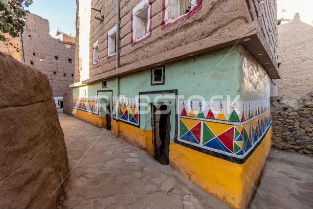 منزل طيني قديم في الظهران الجنوب، المملكة العربية السعودية