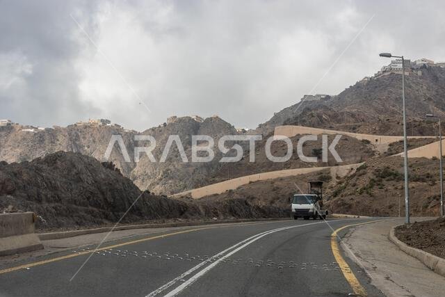 الطريق الجبلي رقم 2442 بين أبها ورجال ألما، المملكة العربية السعودية