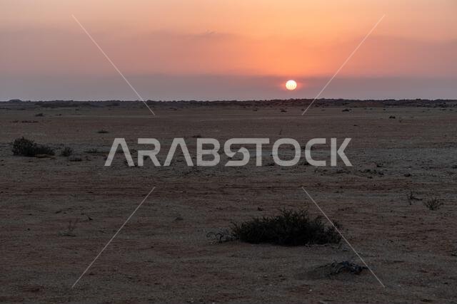 غروب الشمس في جزيرة فرسان، المملكة العربية السعودية