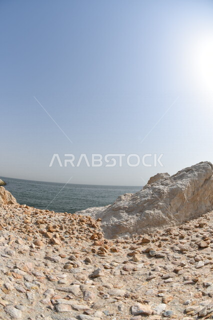 Aesthetic image of the seascape in Saudi Arabia, nature background, calm seascape, calmness and beauty of the sea, tourist places, seashore, marine nature in Saudi Arabia