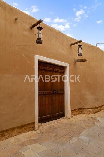 الرياض المملكة العربية السعودية 11 مارس 2023: الدرعية العاصمة القديمة . آثار الدرعية - الثقافة السعودية. اليوم الوطني الرياض المملكة العربية السعودية 11 مارس 2023: الدرعية العاصمة القديمة . آثار الدرعية - الثقافة السعودية. اليوم الوطني