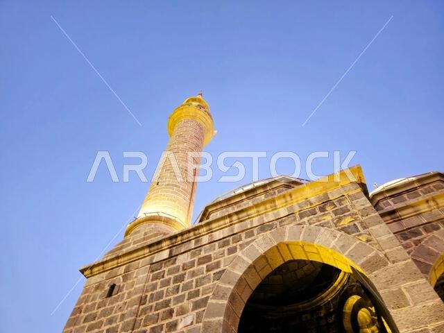 The Anbariya Mosque, the Hamidiye Mosque, is a mosque built by the Ottoman Turks in Medina, Built in 1908 by the Ottoman Sultan Abdulhamid II, was a p