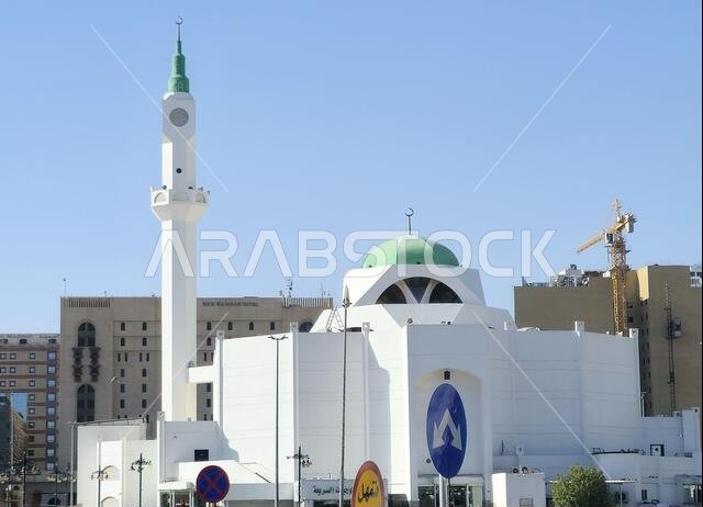المدينة المنورة، المملكة العربية السعودية، ٢٧ يونيو ٢٠٢٤: مسجد بلال بن رباح، يقع على بعد حوالي ٥٠٠ متر جنوب المسجد النبوي. اسم المسجد النبوي في المدينة المنورة: المدينة المنورة، المملكة العربية السعودية، ٢٧ يونيو ٢٠٢٤: مسجد بلال بن رباح، يقع على بعد حوالي ٥٠٠ متر جنوب المسجد النبوي. اسم المسجد النبوي في المدينة المنورة: