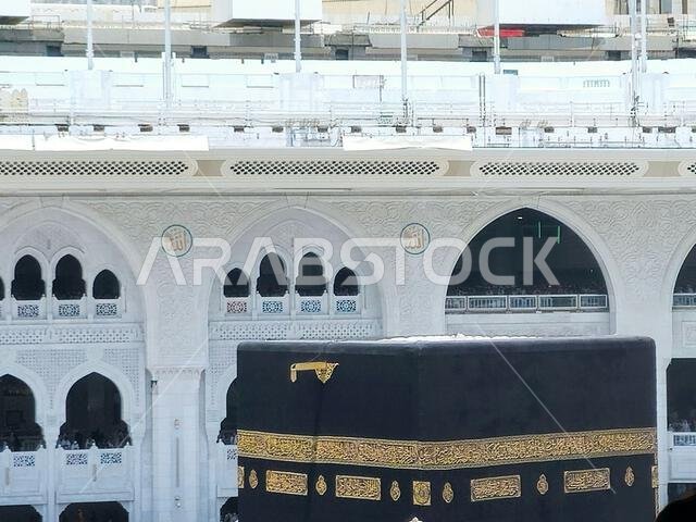 مكة المكرمة، المملكة العربية السعودية، 5 يونيو 2024: الطواف حول الكعبة في الحج، الحج، العمرة، الطواف، الطواف، الطواف حول الكعبة المشرفة سبع مرات مكة المكرمة، المملكة العربية السعودية، 5 يونيو 2024: الطواف حول الكعبة في الحج، الحج، العمرة، الطواف، الطواف، الطواف حول الكعبة المشرفة سبع مرات
