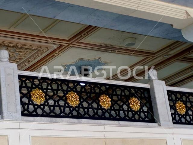 تفاصيل المسجد الحرام، أو المسجد الحرام بمكة المكرمة، والذي يُعتبر أهم مسجد في الإسلام، ويضم