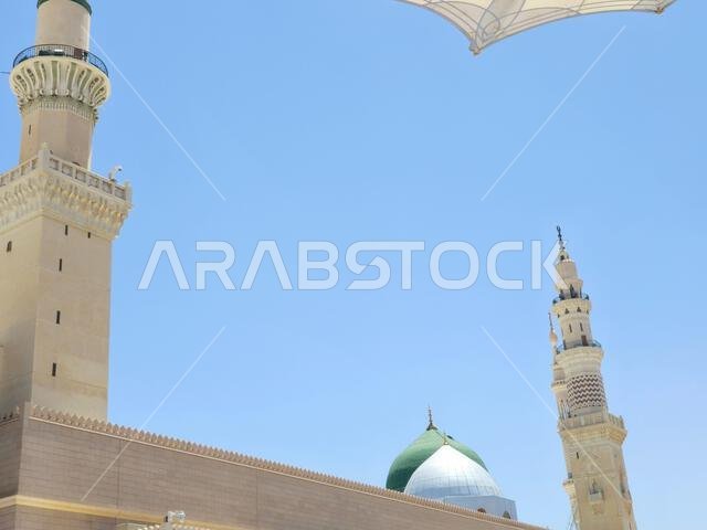 المدينة المنورة، المملكة العربية السعودية، 26 يونيو 2024: المنظر الخارجي للمسجد النبوي، وهو موقع حج رئيسي يقع ضمن نطاق... المدينة المنورة، المملكة العربية السعودية، 26 يونيو 2024: المنظر الخارجي للمسجد النبوي، وهو موقع حج رئيسي يقع ضمن نطاق...