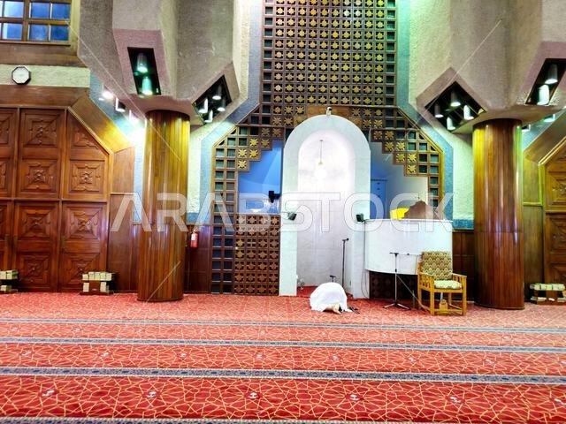 Mecca, Saudi Arabia, June 12 2024: The Interior of Masjid Al-Taneem, Aisha mosque, about 8 kilometers from Kaaba, It is a boundary of the Ḥaram, there Mecca, Saudi Arabia, June 12 2024: The Interior of Masjid Al-Taneem, Aisha mosque, about 8 kilometers from Kaaba, It is a boundary of the Ḥaram, there