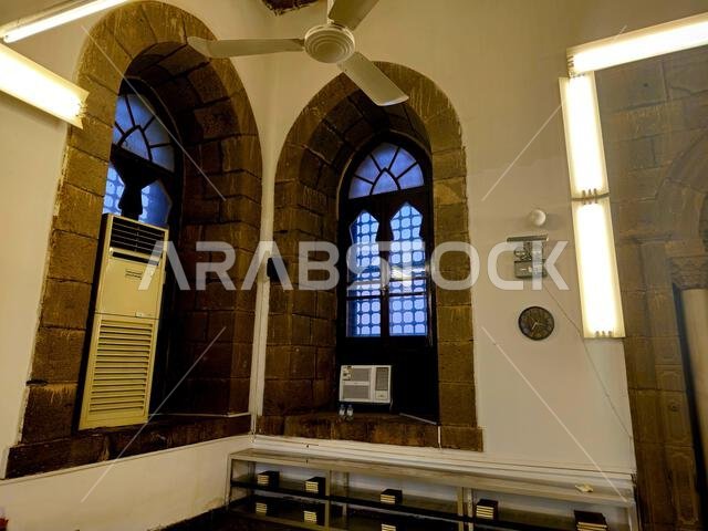 المدينة المنورة، المملكة العربية السعودية، 28 يونيو 2024: مسجد الأنبارية، أو المسجد الحميدية، هو مسجد بناه العثمانيون في المدينة المنورة، وقد شُيّد عام 1908. المدينة المنورة، المملكة العربية السعودية، 28 يونيو 2024: مسجد الأنبارية، أو المسجد الحميدية، هو مسجد بناه العثمانيون في المدينة المنورة، وقد شُيّد عام 1908.