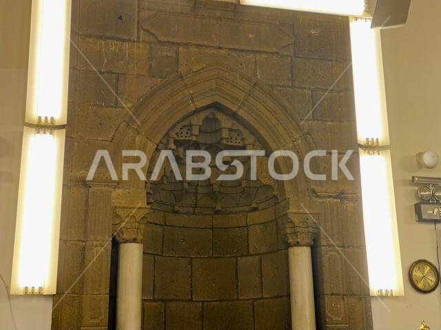 The Anbariya Mosque, the Hamidiye Mosque, is a mosque built by the Ottoman Turks in Medina, Built in 1908 by the Ottoman Sultan Abdulhamid II, was a p