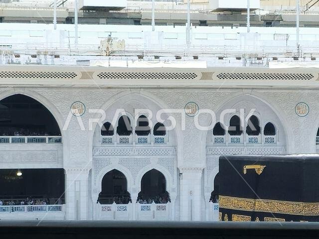 مكة المكرمة، المملكة العربية السعودية، 5 يونيو 2024: الطواف حول الكعبة في الحج، الحج، العمرة، الطواف، الطواف، الطواف حول الكعبة المشرفة سبع مرات مكة المكرمة، المملكة العربية السعودية، 5 يونيو 2024: الطواف حول الكعبة في الحج، الحج، العمرة، الطواف، الطواف، الطواف حول الكعبة المشرفة سبع مرات