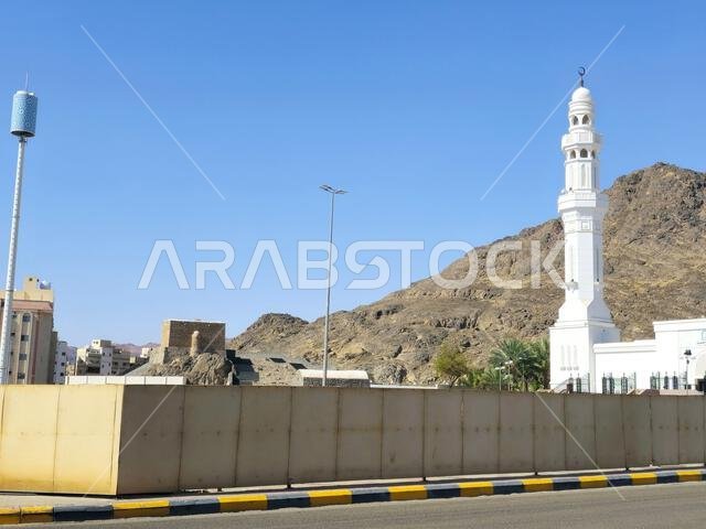 كان موقع معركة الخندق، أو معركة الأحزاب أو الكونفدراليين، جزءًا من الصراع بين المسلمين وقريش، والمساجد السبعة...