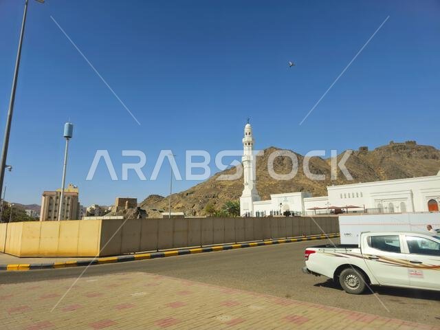 المدينة المنورة، المملكة العربية السعودية، 27 يونيو 2024: موقع معركة الخندق، أو معركة الأحزاب أو الكونفدراليين، كان جزءًا من الصراع بين المسلمين