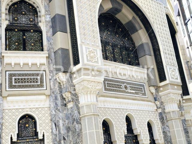 مكة المكرمة، المملكة العربية السعودية، 4 يونيو 2024: تفاصيل المسجد الحرام، أو المسجد الحرام بمكة المكرمة، يُعتبر من أهم المعالم الدينية في العالم. مكة المكرمة، المملكة العربية السعودية، 4 يونيو 2024: تفاصيل المسجد الحرام، أو المسجد الحرام بمكة المكرمة، يُعتبر من أهم المعالم الدينية في العالم.
