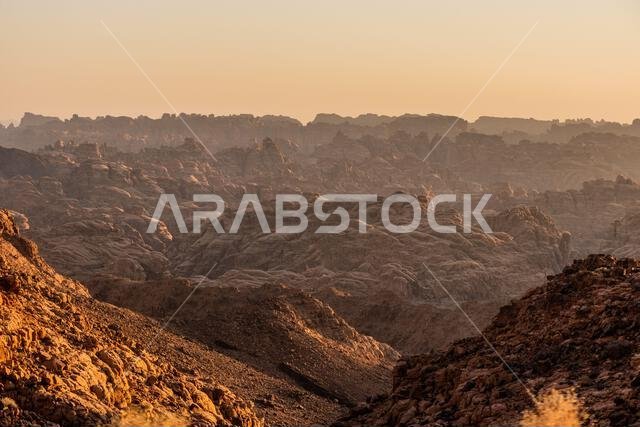 منظر طبيعي صخري لوادي الديسة بالمملكة العربية السعودية