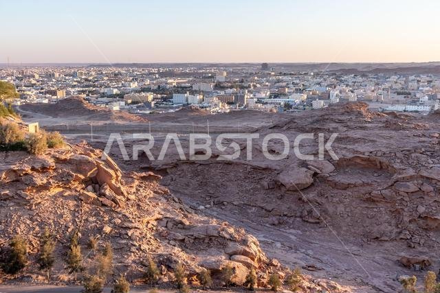 منظر جوي مسائي لمدينة سكاكا، المملكة العربية السعودية