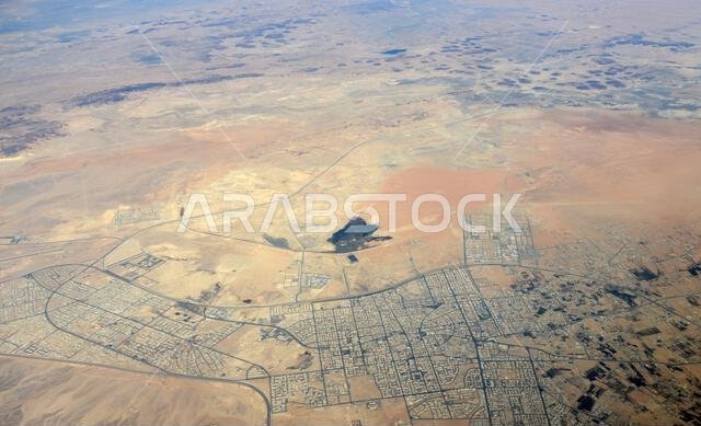 صورة جوية لمدينة القريات، المملكة العربية السعودية.