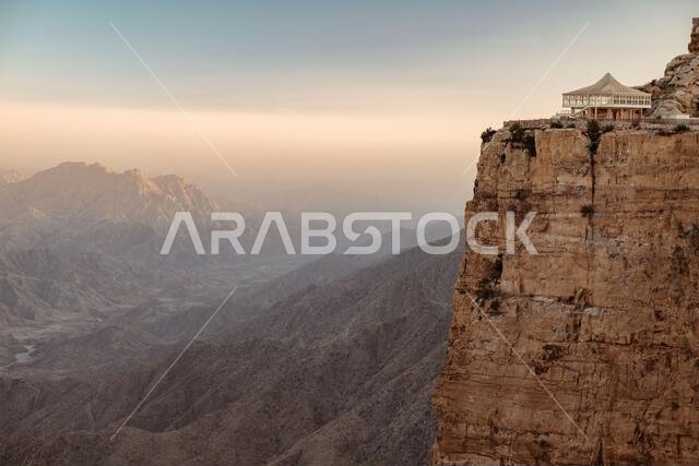 مناظر جبلية خلابة في أبها، المملكة العربية السعودية