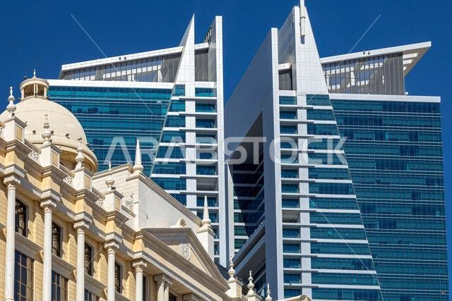 أفق مدينة الرياض، عاصمة المملكة العربية السعودية، شارع العليا نهاراً