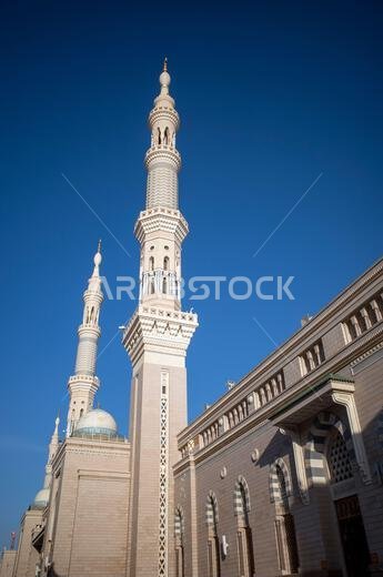 المآذن في المسجد النبوي في المدينة المنورة، والمعروف أيضاً باسم المسجد النبوي، المملكة العربية السعودية.