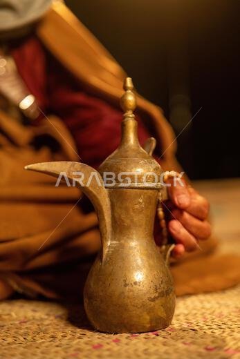 الضيافة البدوية التقليدية في المملكة العربية السعودية.