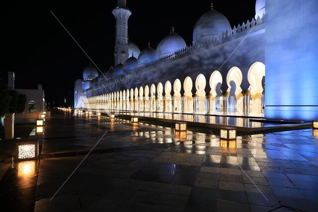 مسجد، الإمارات العربية المتحدة
