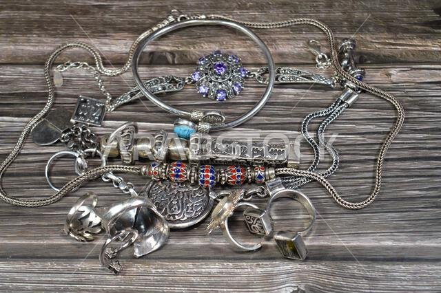 Translation of Arabic (I seek refuge in the Lord of the daybreak), (Indeed, we have granted you victory), on silver pendants, bracelets and accessorie Translation of Arabic (I seek refuge in the Lord of the daybreak), (Indeed, we have granted you victory), on silver pendants, bracelets and accessorie