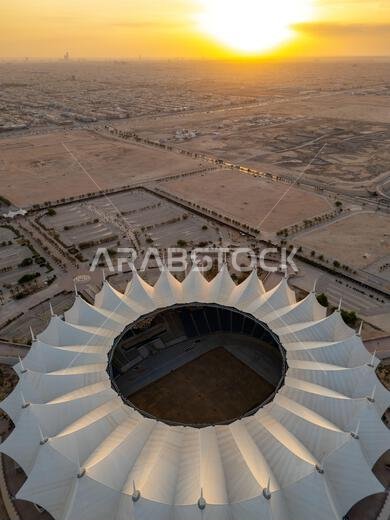 منظر جوي لشروق الشمس في استاد الرياض منظر جوي لشروق الشمس في استاد الرياض